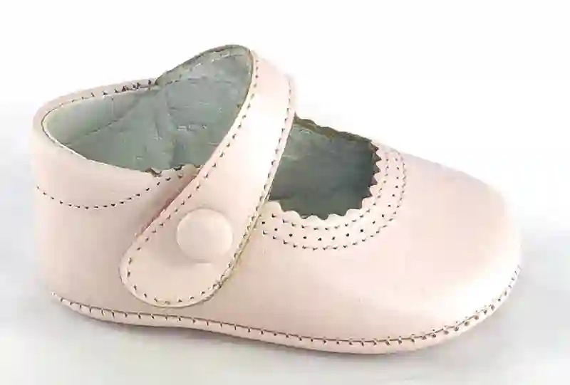 Mercedita sin suela en Piel Rosa. Talla 17 a 20.