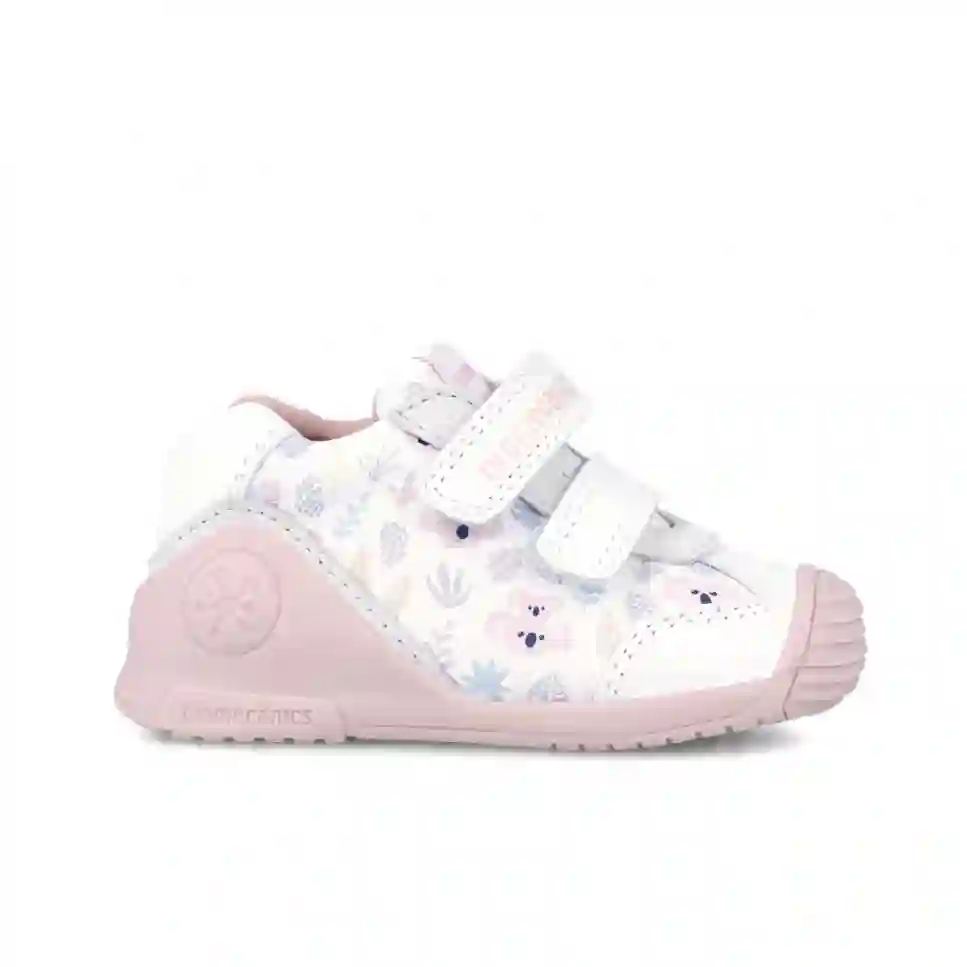 Zapatilla en piel blanca con detalle Koalas con velcros. Tallas 18 a 24.