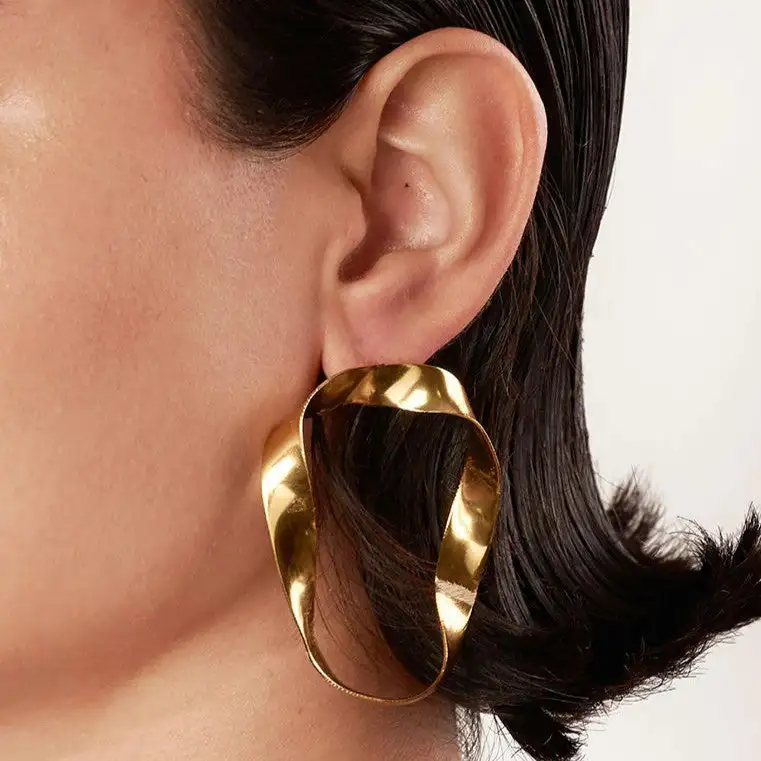 Pendientes Onda Maxi Stud