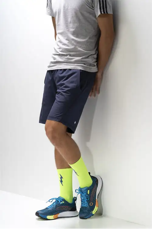 Yellow Running Socks Man - Image 3