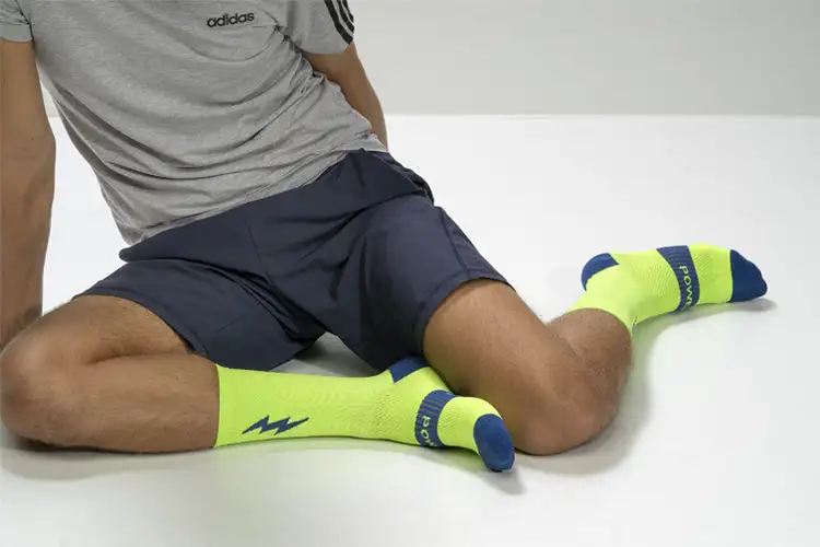 Yellow Running Socks Man - Image 4