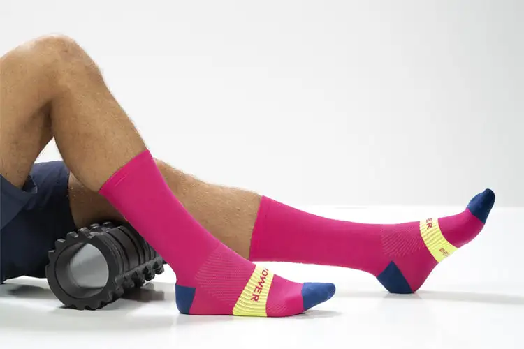 Running fuchsia man socks man - Image 2