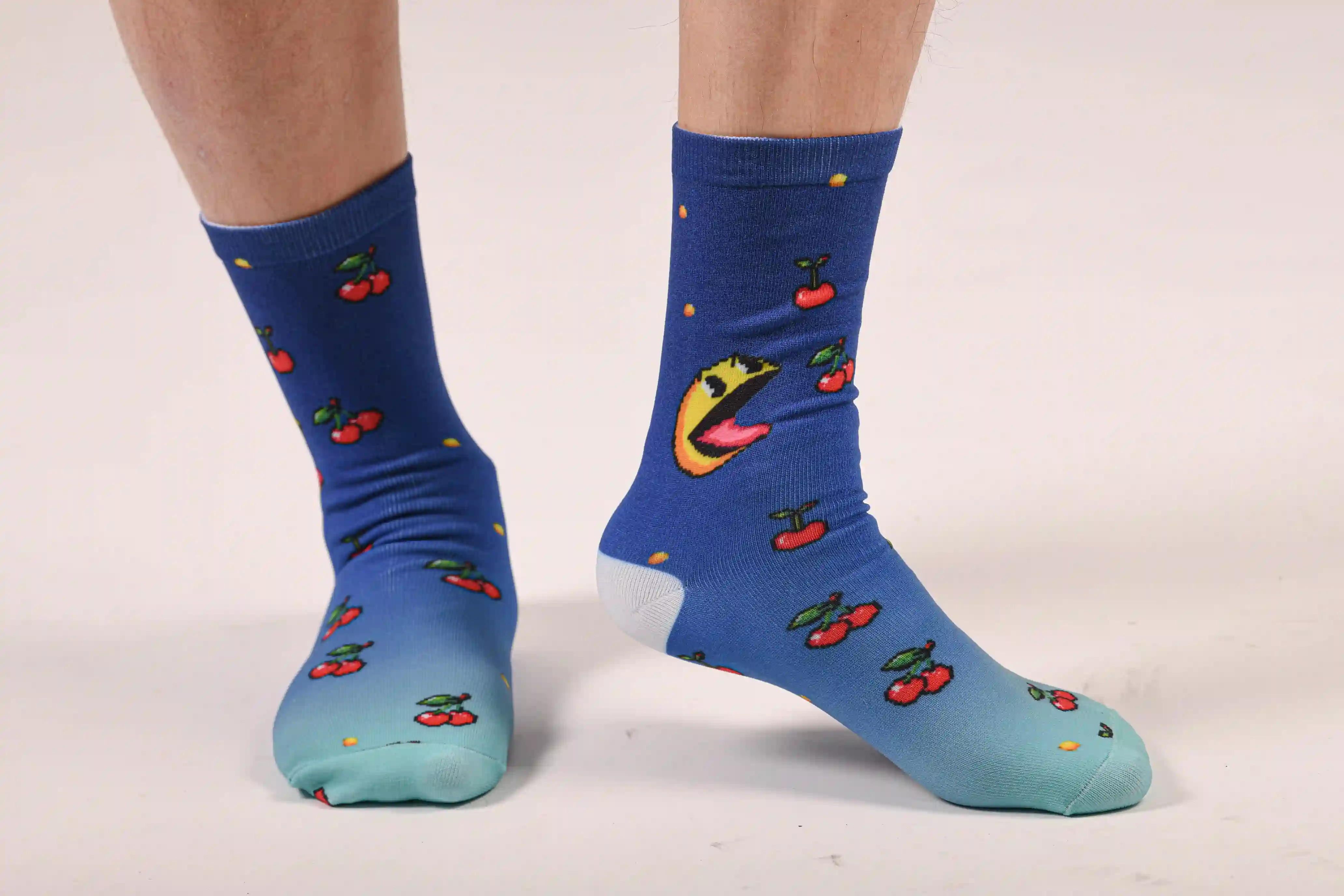 Sports technical socks eat cocos cherries unisex
