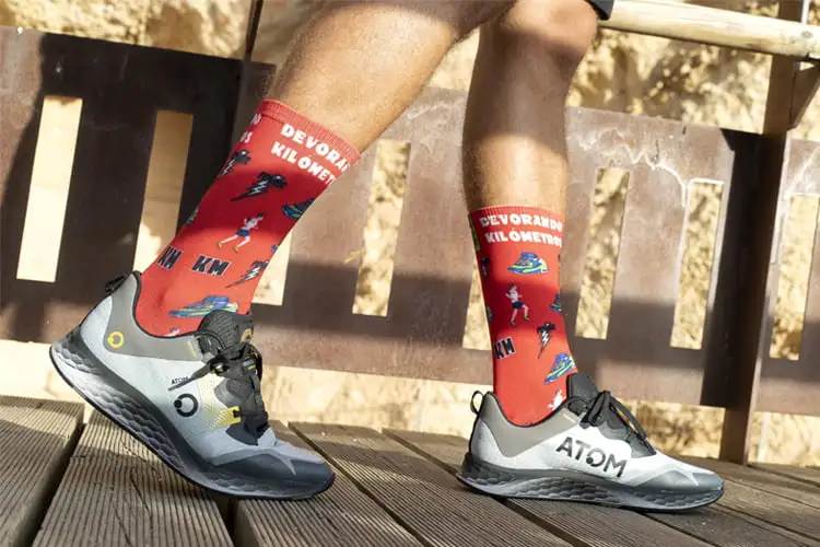 Sports technical socks devours kilometers man - Image 3