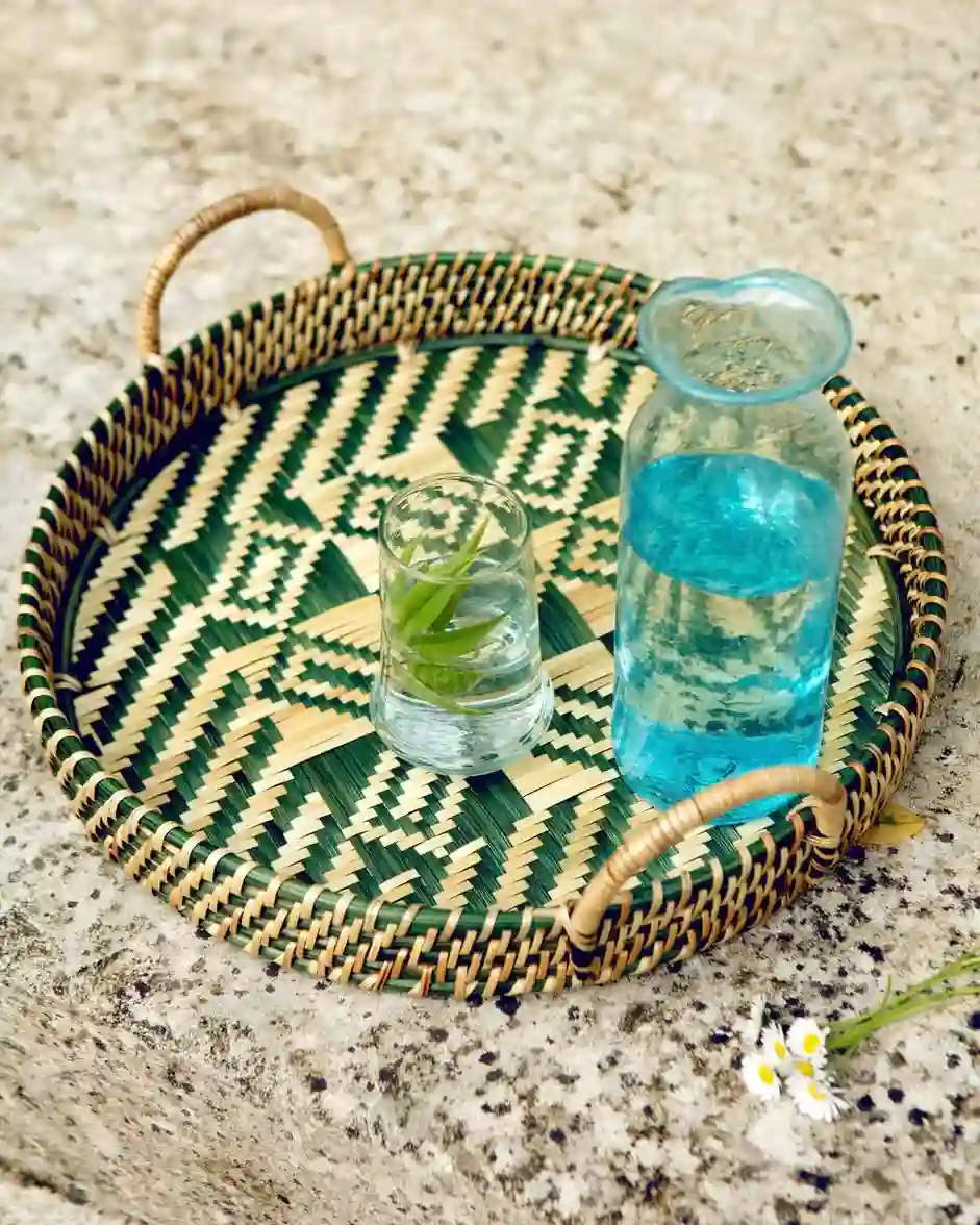 Yata tray