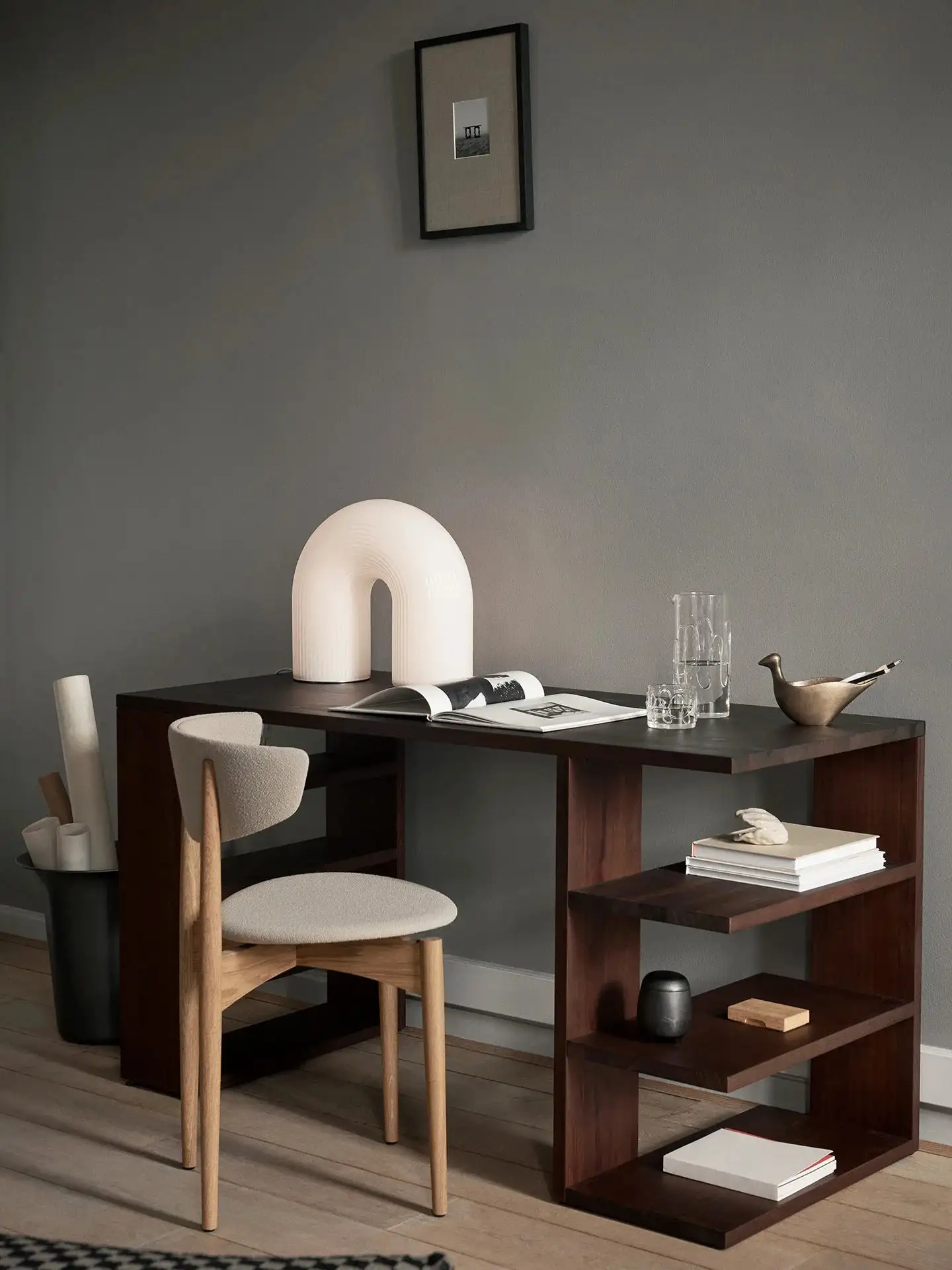 Desk with shelves - Image 2