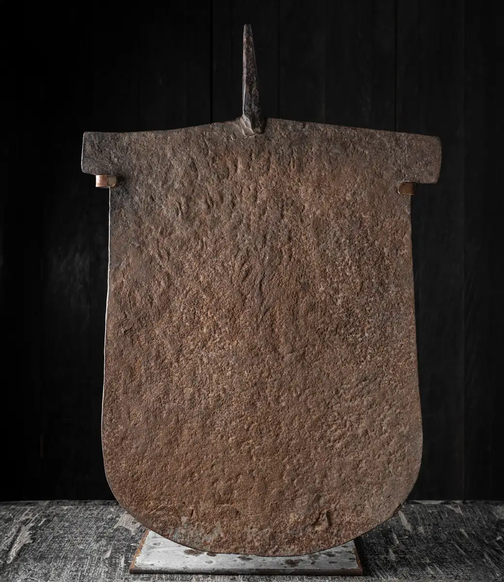 Ancient African shields - Image 7