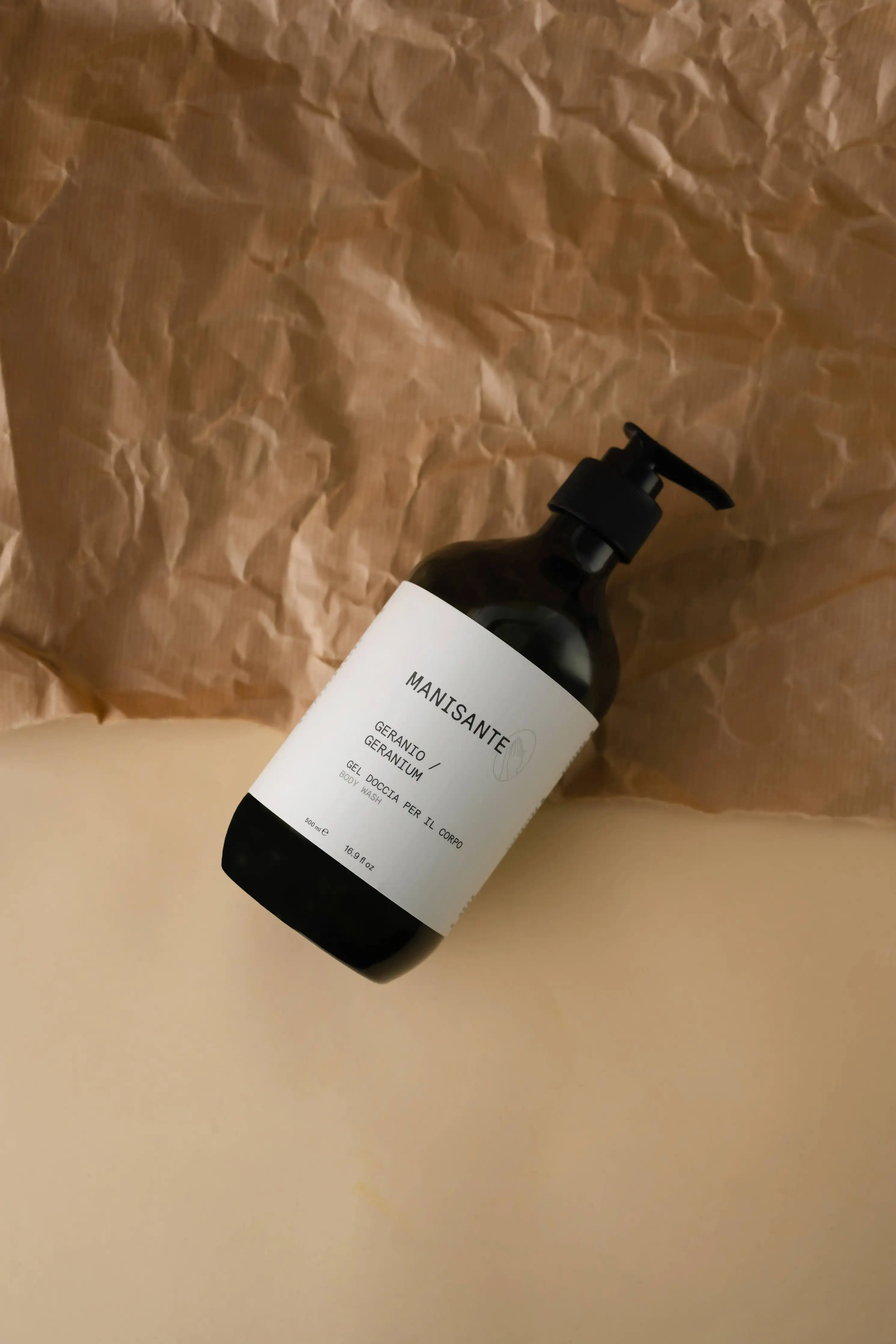 Shower gel with fragrance of geranium, bergamot and mandarin. - Image 2