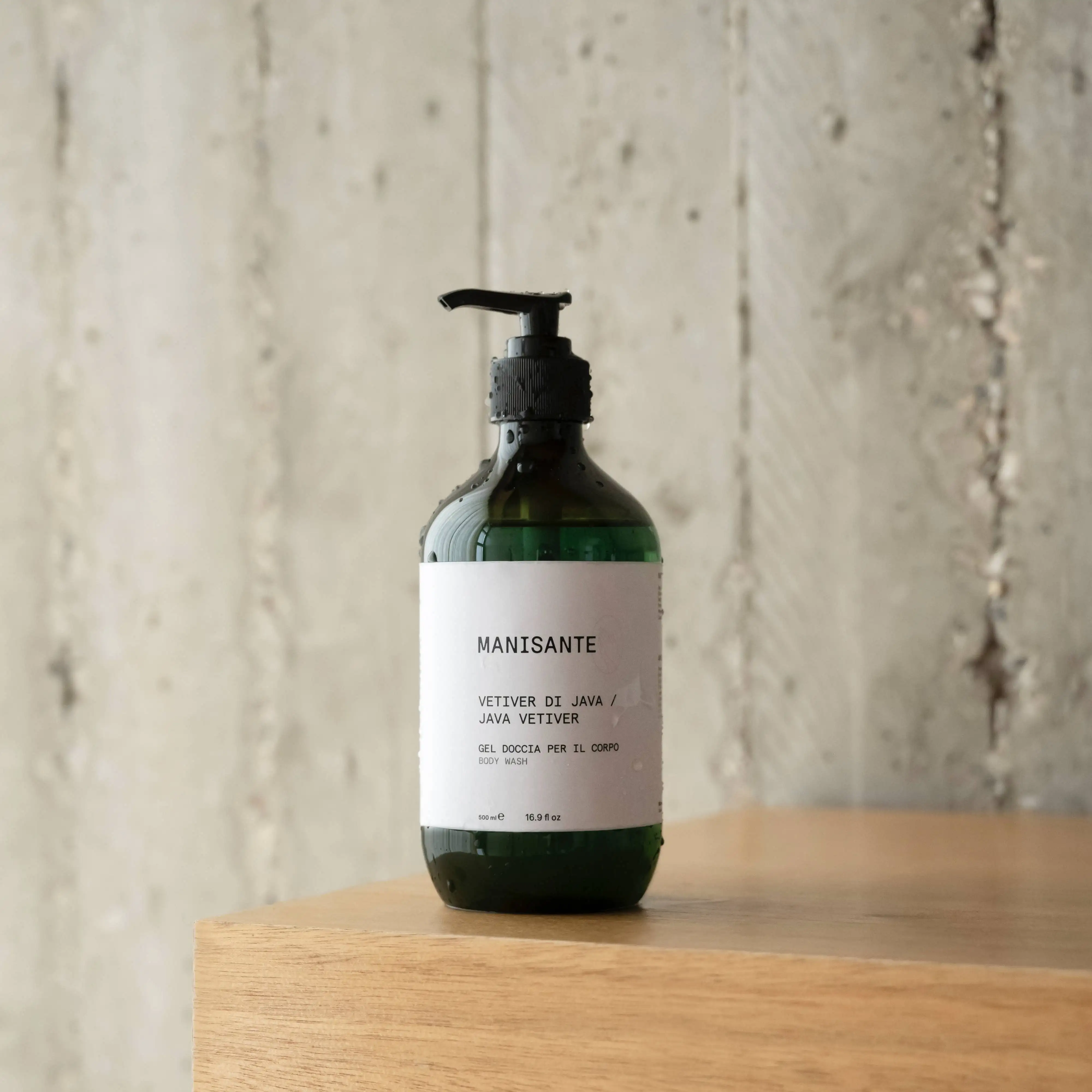 Vegan body shower gel with Pomelo, Neroli, Geranio and Vetive de Java - Image 5