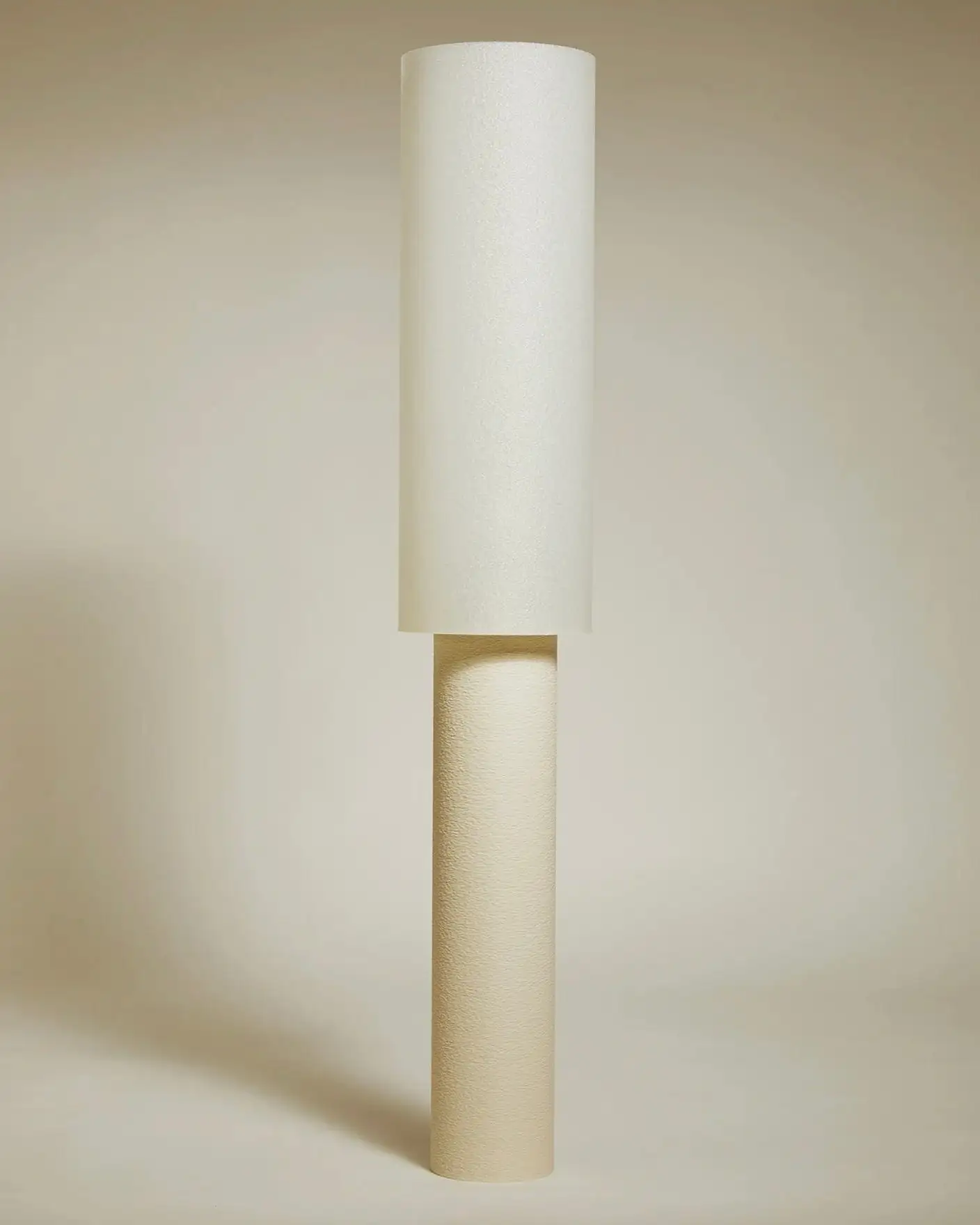 Minimalist soil lamp