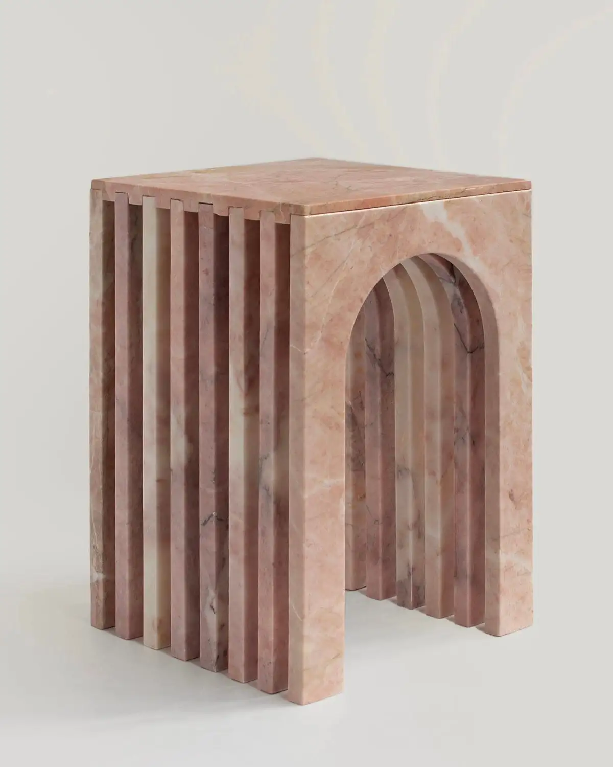 Marble pink auxiliary table - Image 2