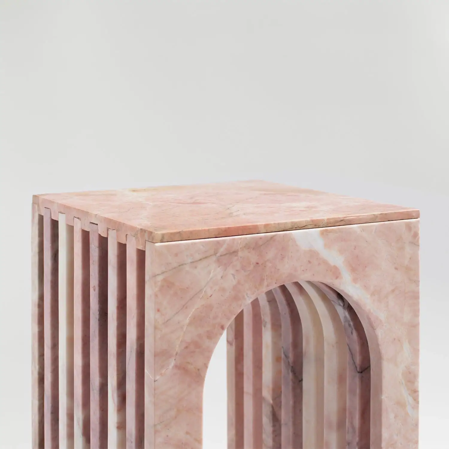 Mesa auxiliar rosa de mármol - Imagen 6
