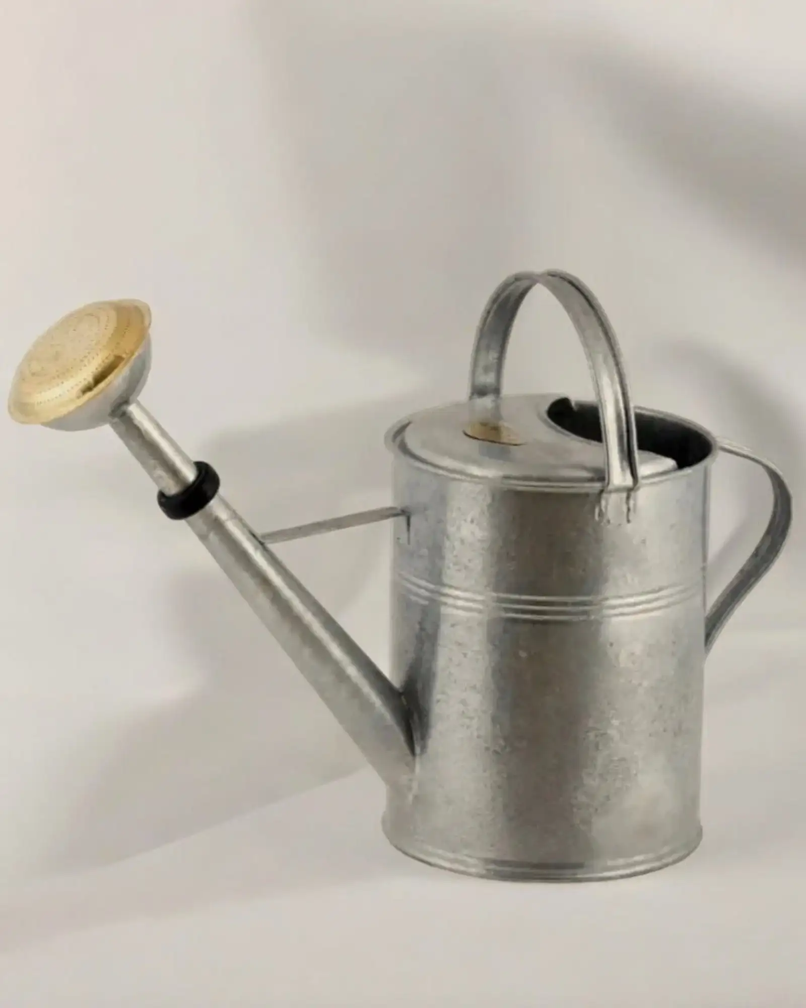 Large shower style of zinc and brass