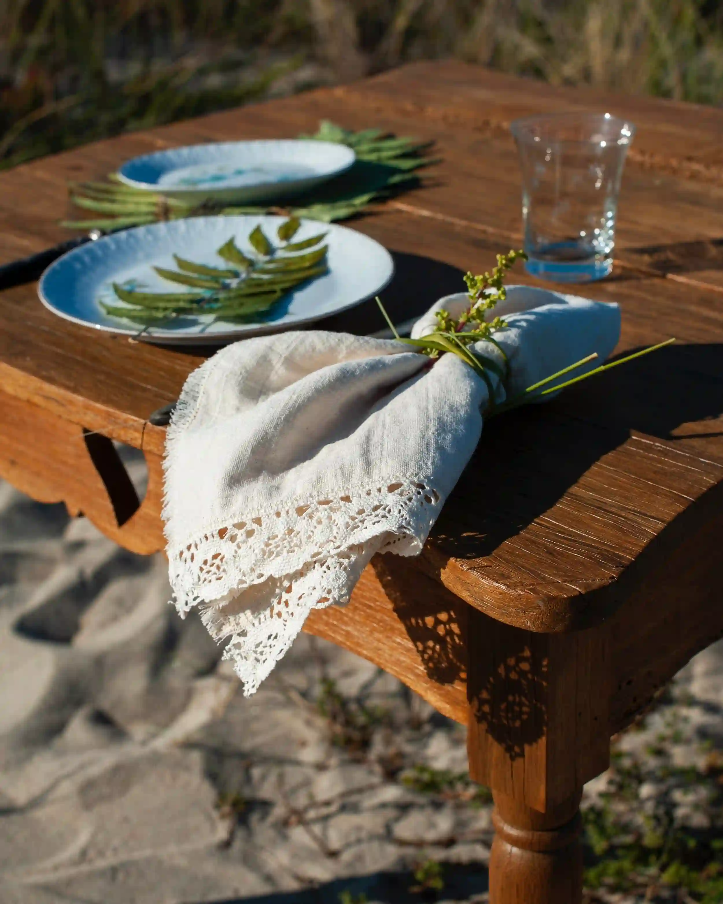 Shackons with lace (Set of 2)