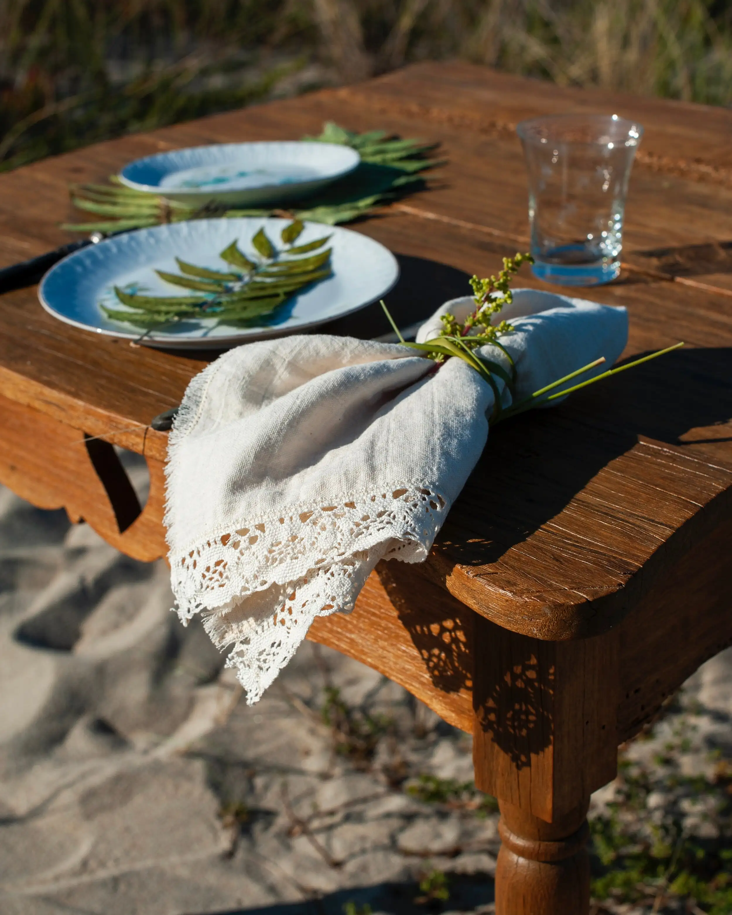 Shackons with lace (Set of 2)