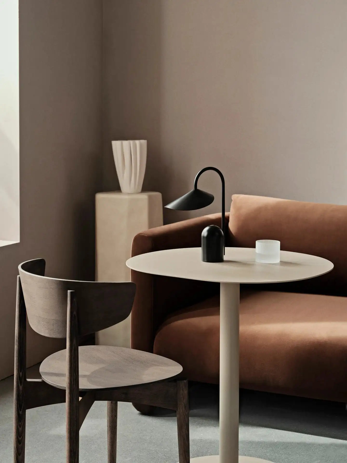 Wooden chair - Image 3