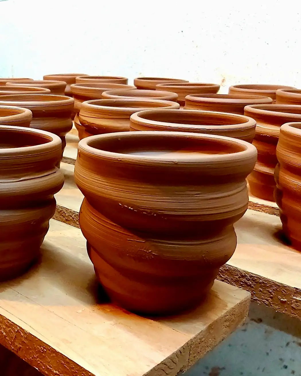 White artisanal ceramic glasses - Image 3