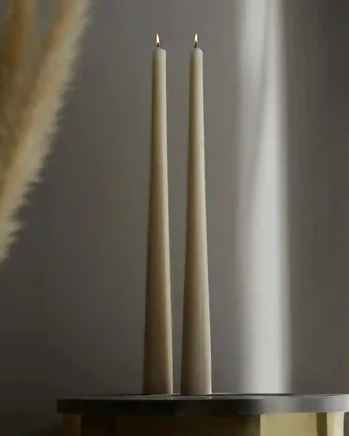 Long candles beige fresh fragrance
