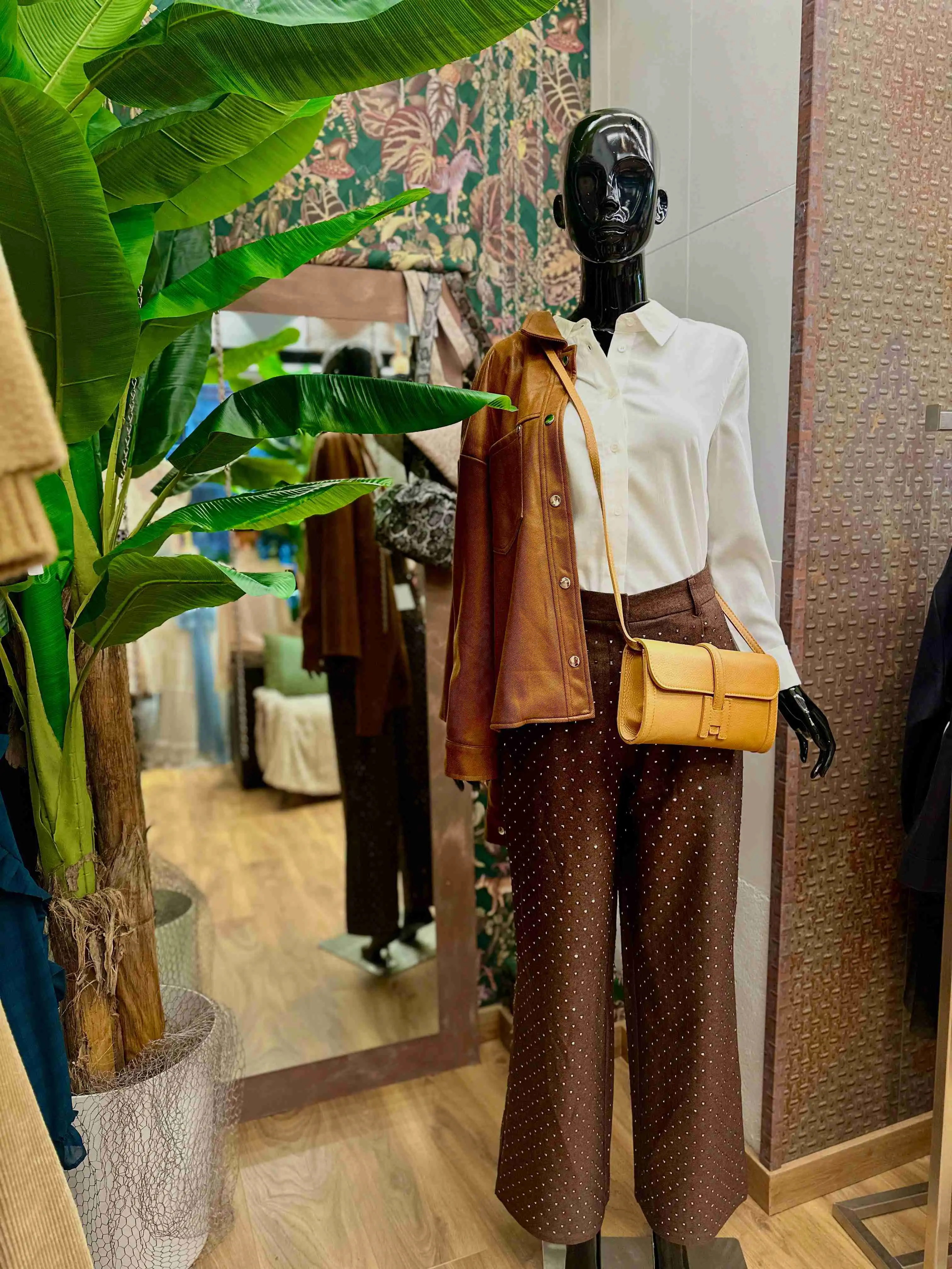On camel leather effect shirt - Image 3