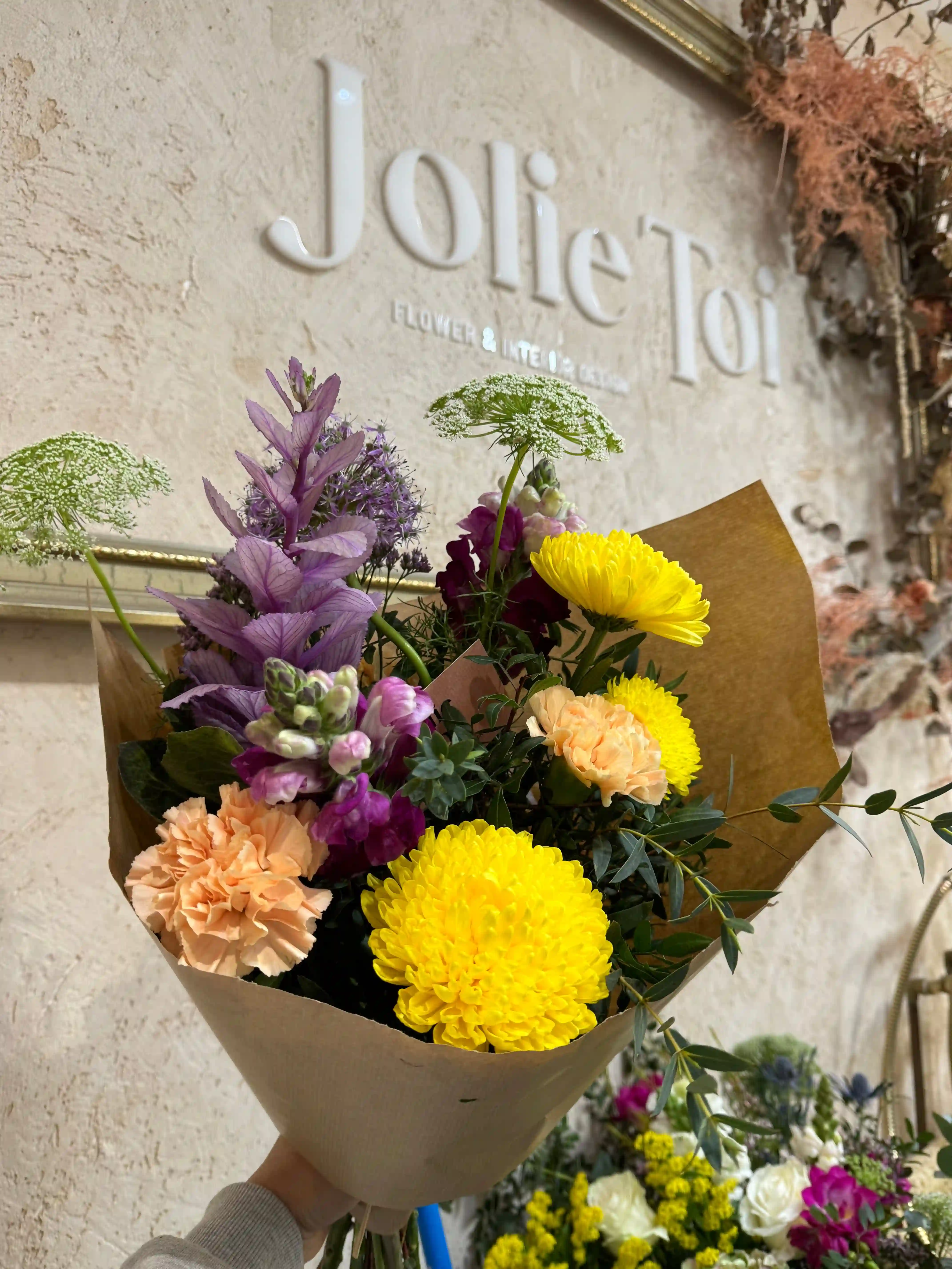 Spring bouquet colorful tones