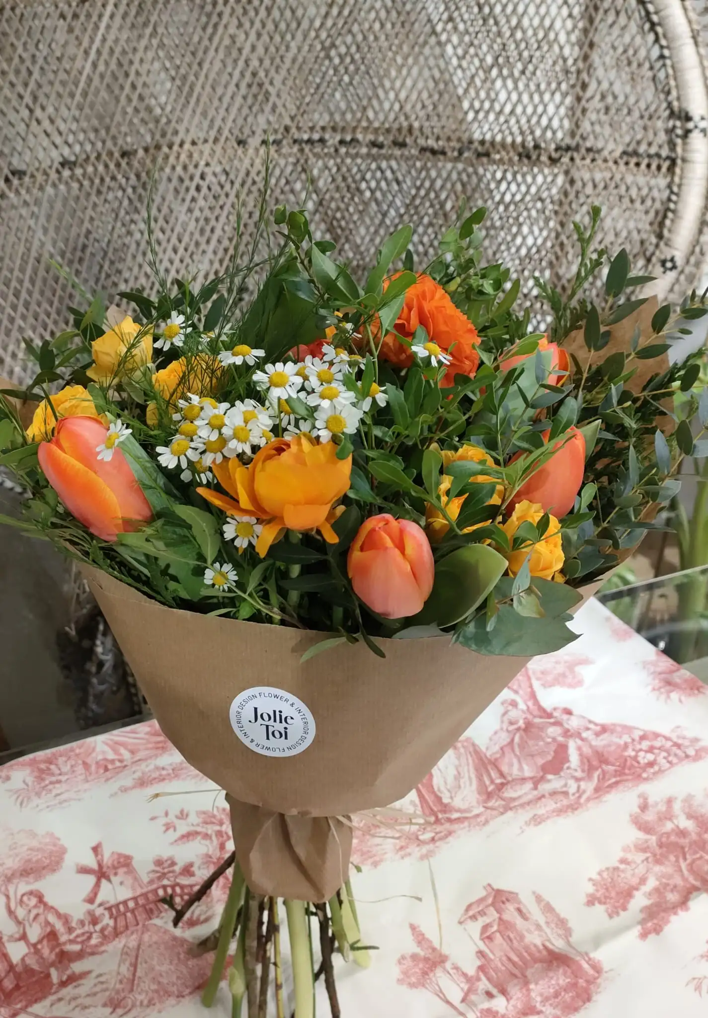 Tulipanes wild bouquet - Image 2