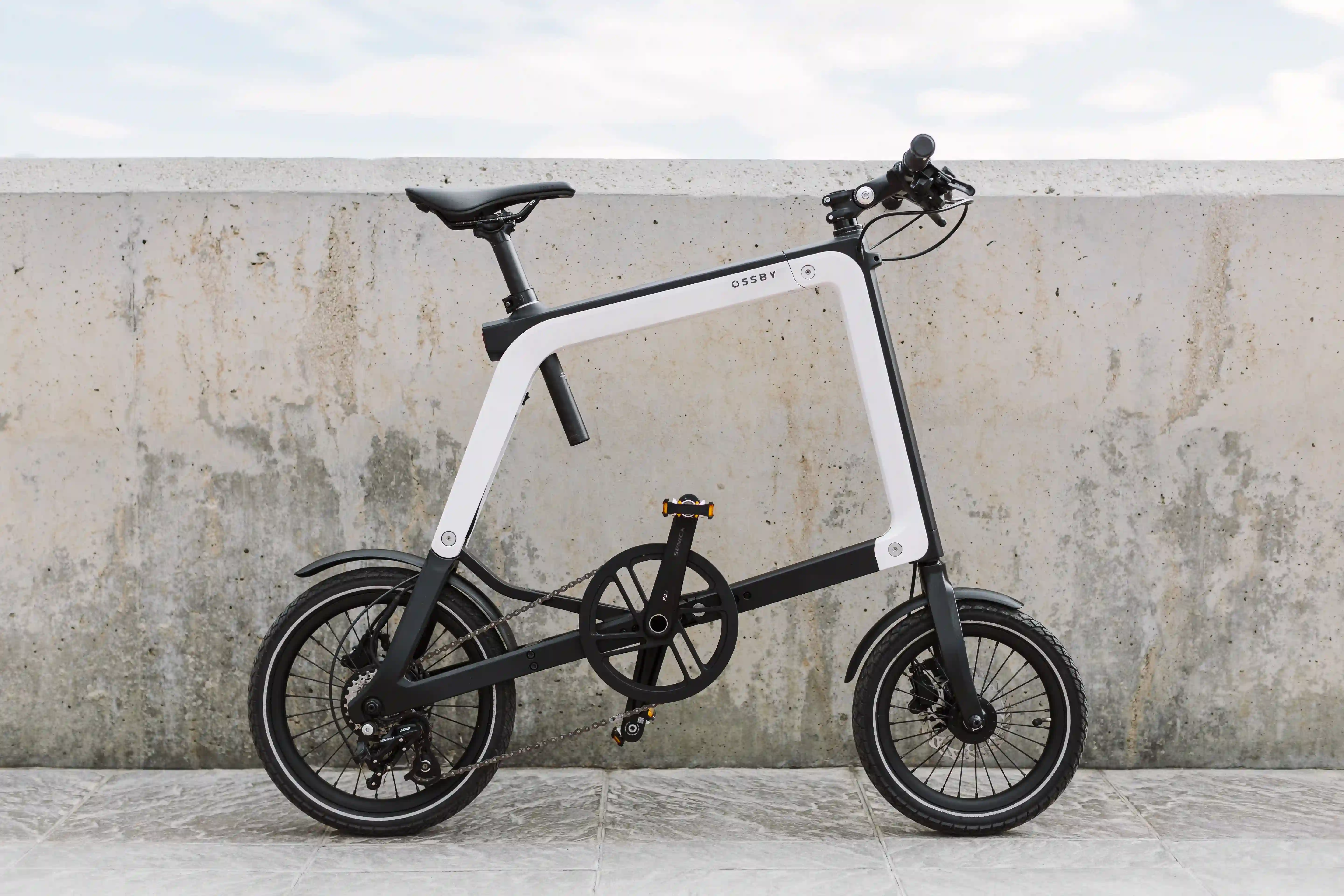 Bicicleta eléctrica plegable OSSBY GEO