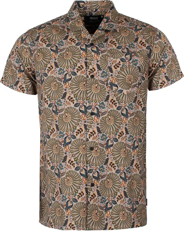 Short manga shirt indicated ethnic
