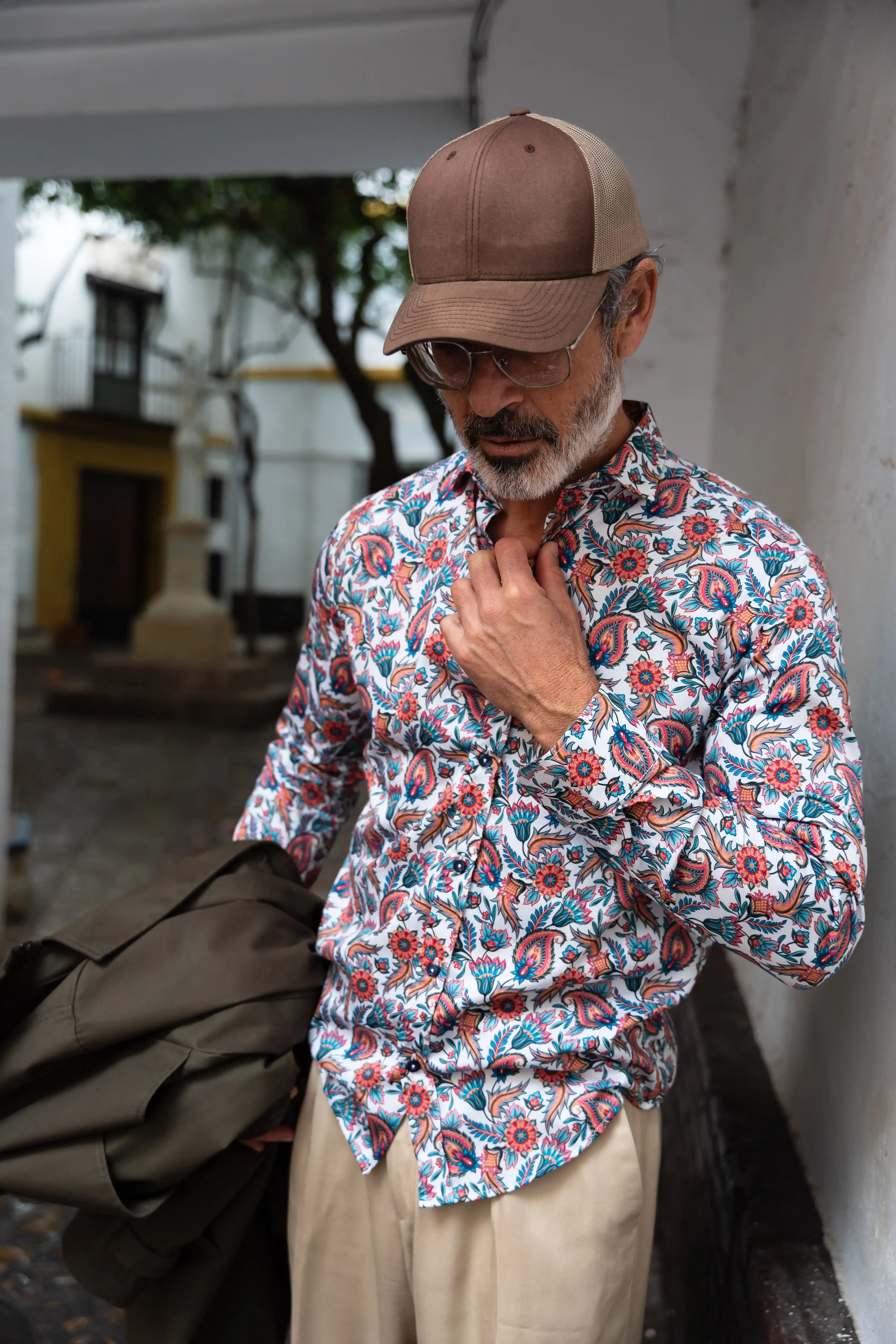 Camisa Monttesco estilo floral étnico - Imagen 6