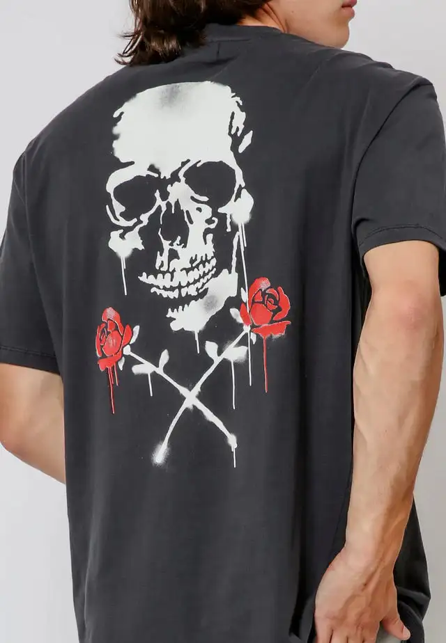 Camiseta RELIGION skull stencil - Image 4