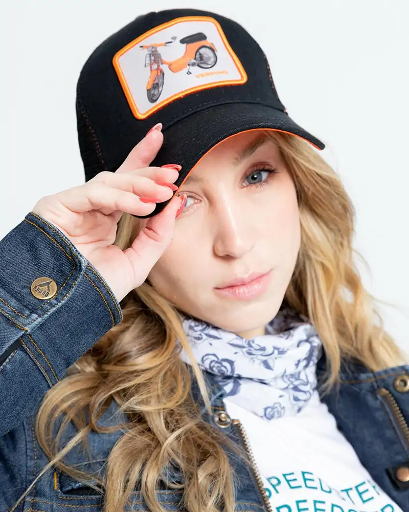 Gorra By city vespino - Image 4