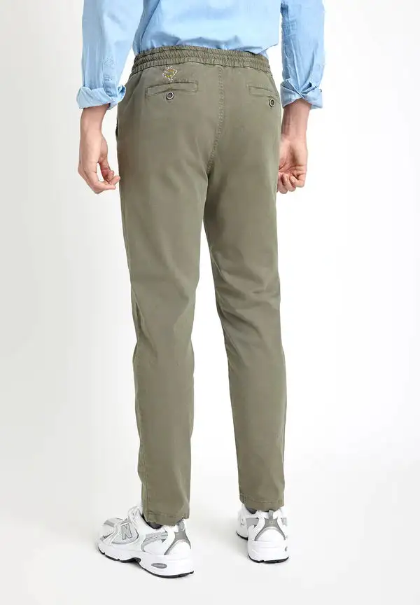 Pantalón Jogger kaki - Imagen 5