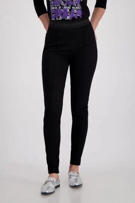 Monari knitted pants with folds