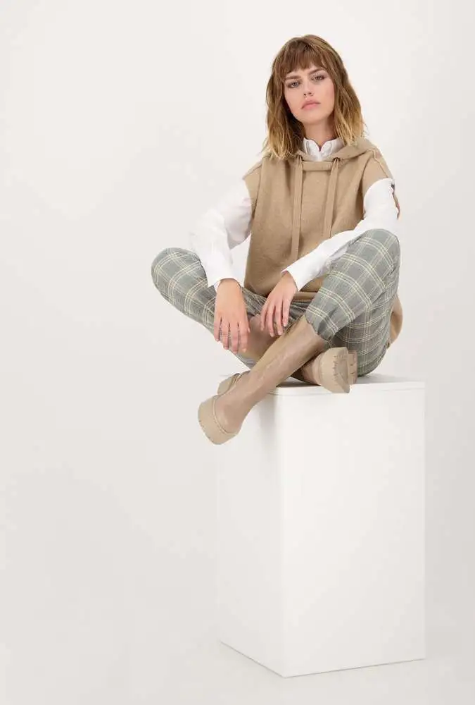 Monarch pants picture print - Image 3