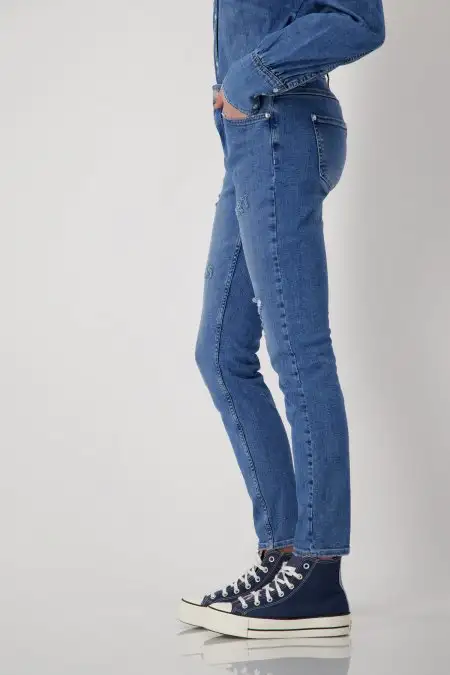 Monarch pants with embroidery - Image 3
