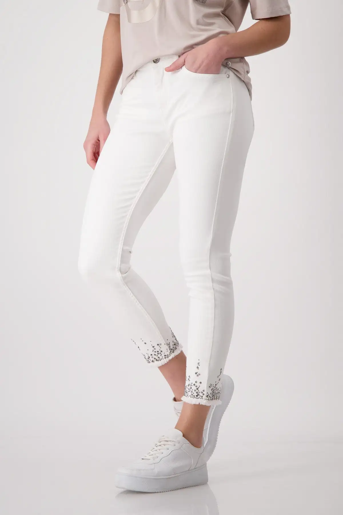 Monarch pants cowboy with decorated hem - Image 3