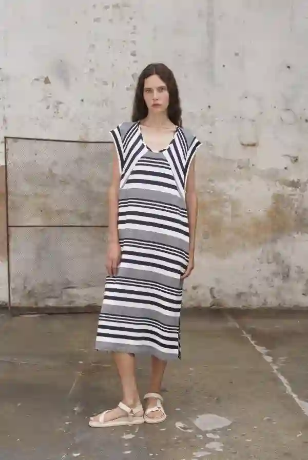 Wini Fall Manger Dress
