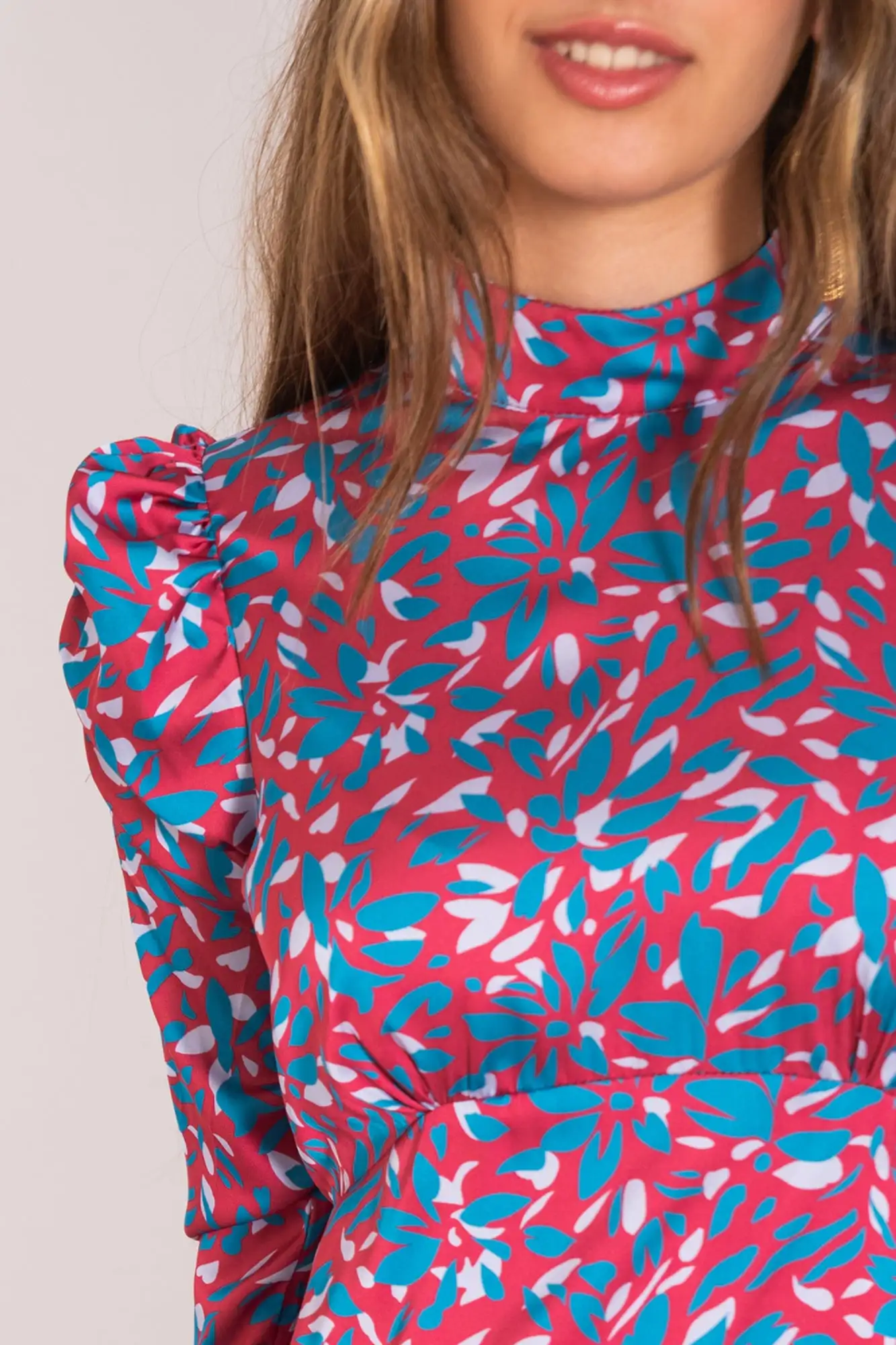 Red Holland dress - Image 6