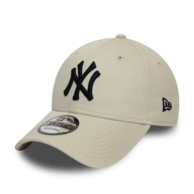 9FORTY YOUTH LEAGUE ESSENTIAL NY YANKEES Stone White - NEW ERA