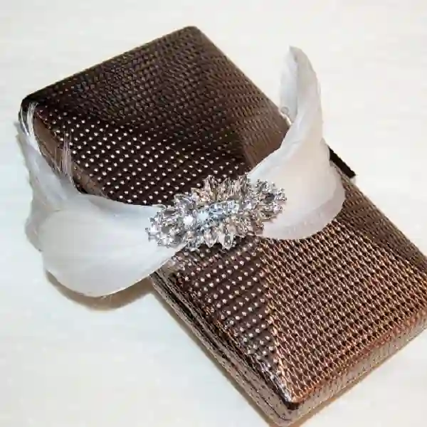 Tiara cygnus