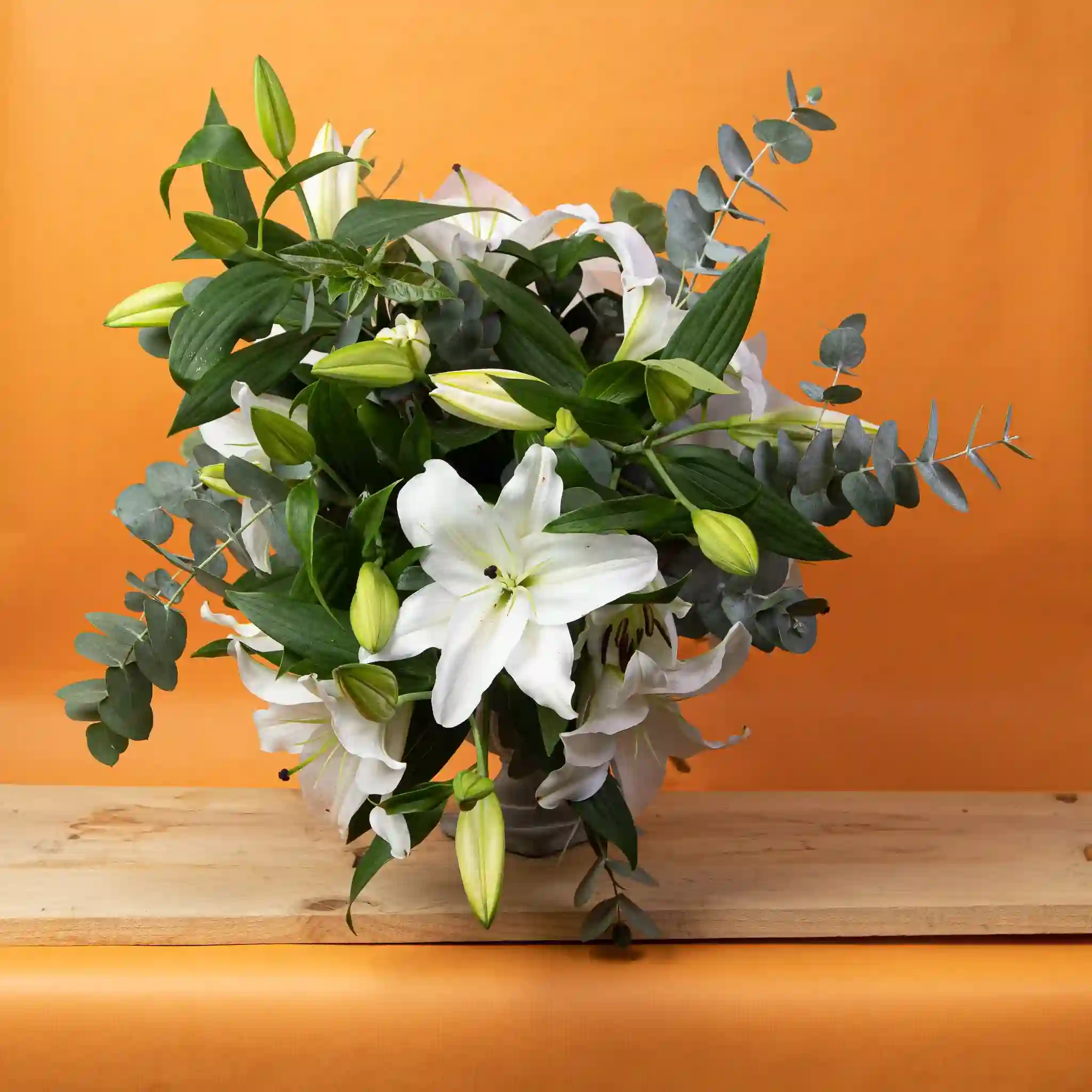 Lirios - lilium (5 lirios blancos o rosa)