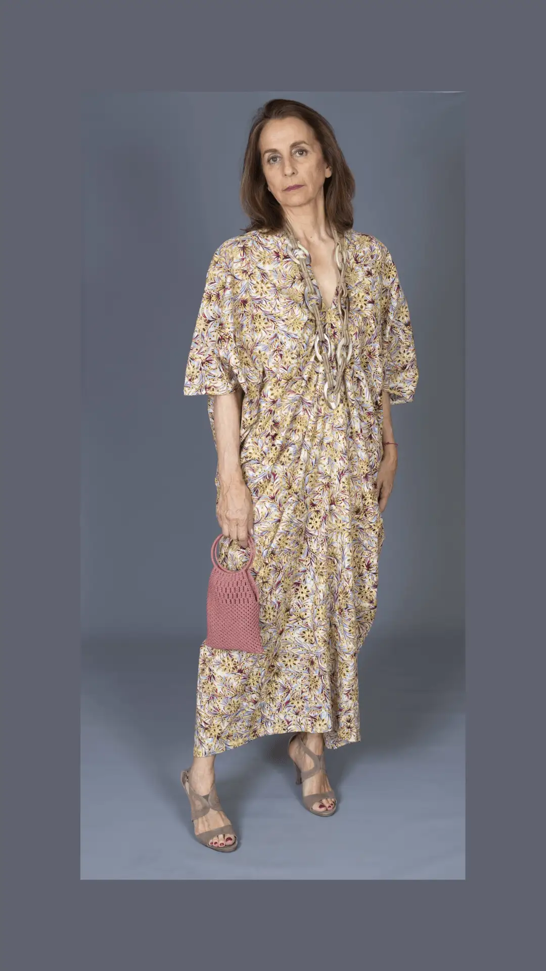 CaftaN Monik
