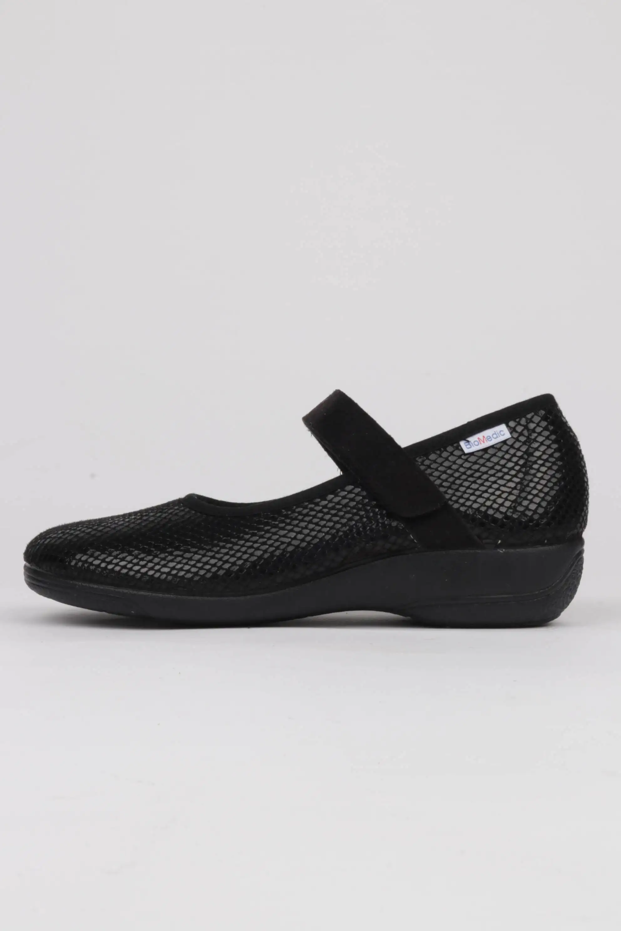 Zapatillas Biomedic® Estilo Mercedes Ancho Especial Color Negro