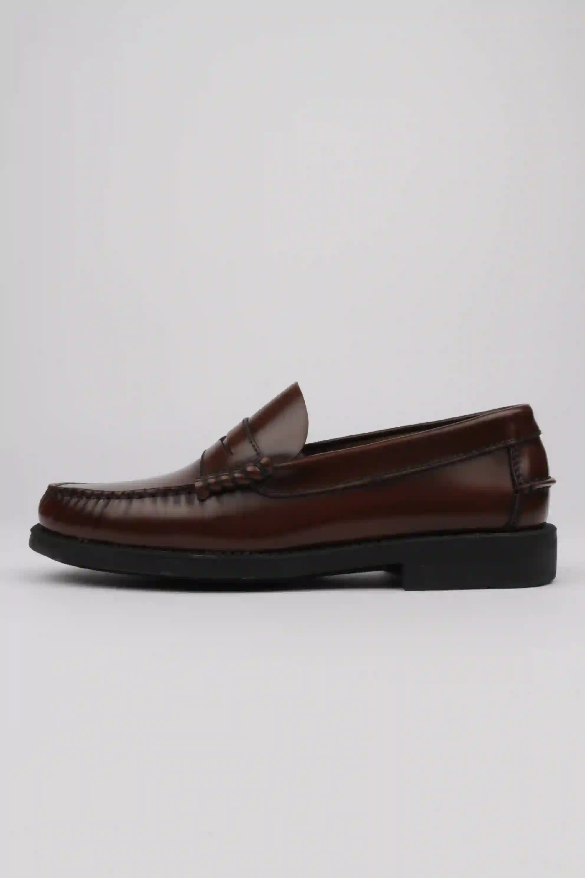 Piso Goma de Zapatos Castellanos Marrón Edward