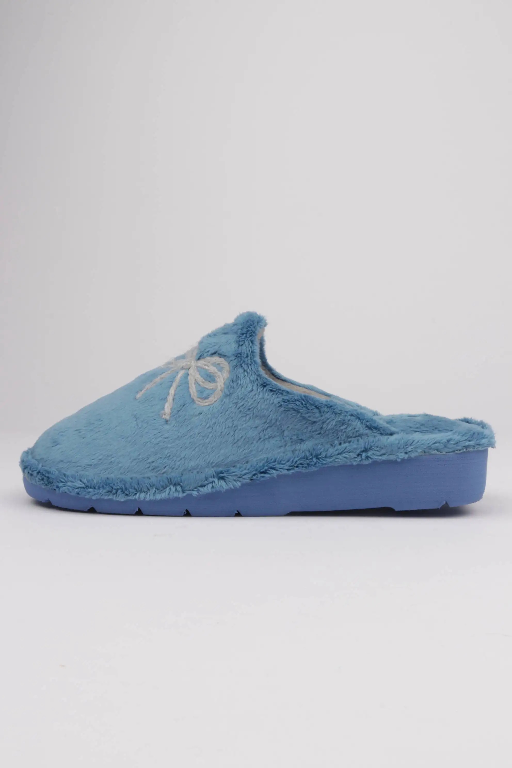 Zapatillas de Andar por Casa Color Celeste con Adorno Lazo Gris