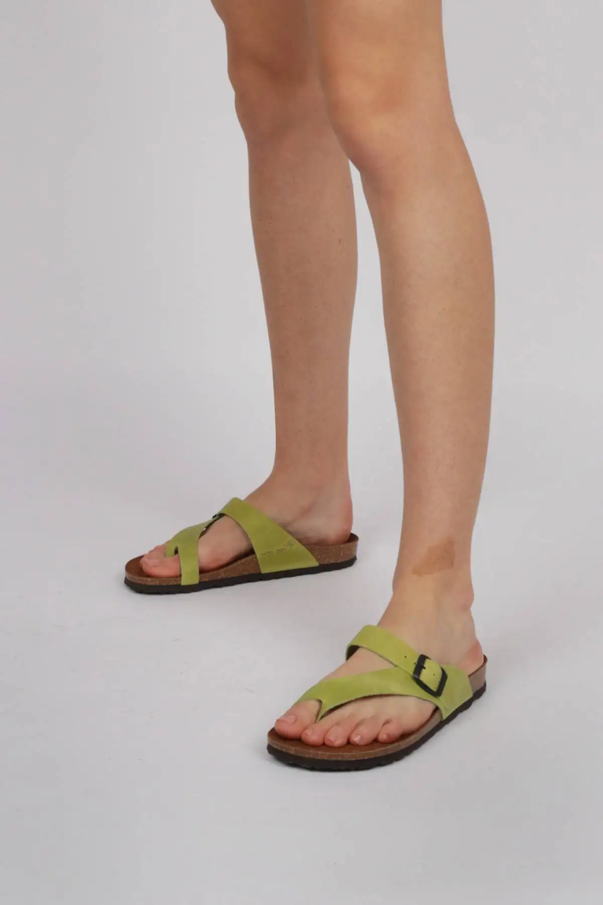 Chanclas inter bios mujer hebila pistacho de color regulable