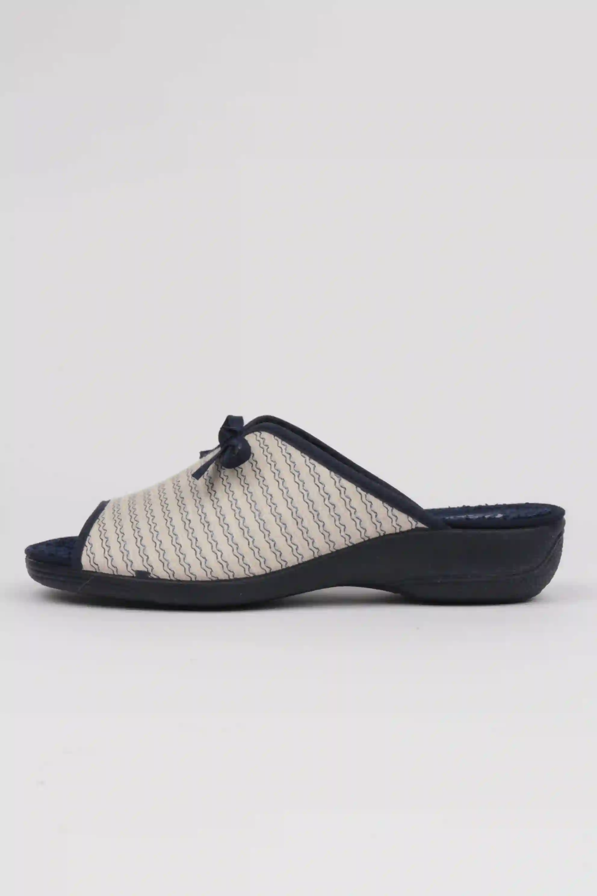 Zapatillas para Casa Con Cuña Color Azul Detalle Lazo
