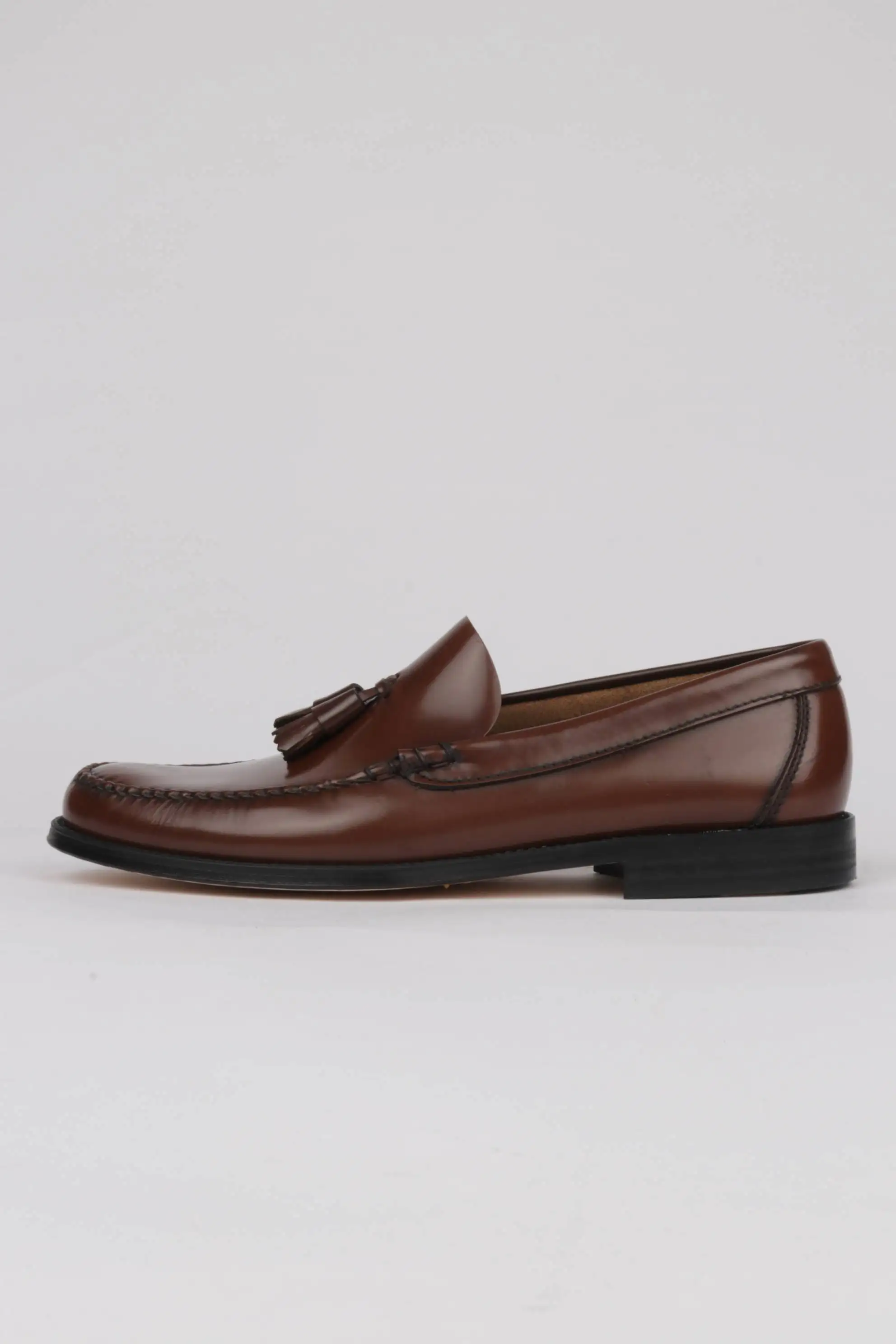 Zapatos castellanos marrones con borlas Ewdard's premium