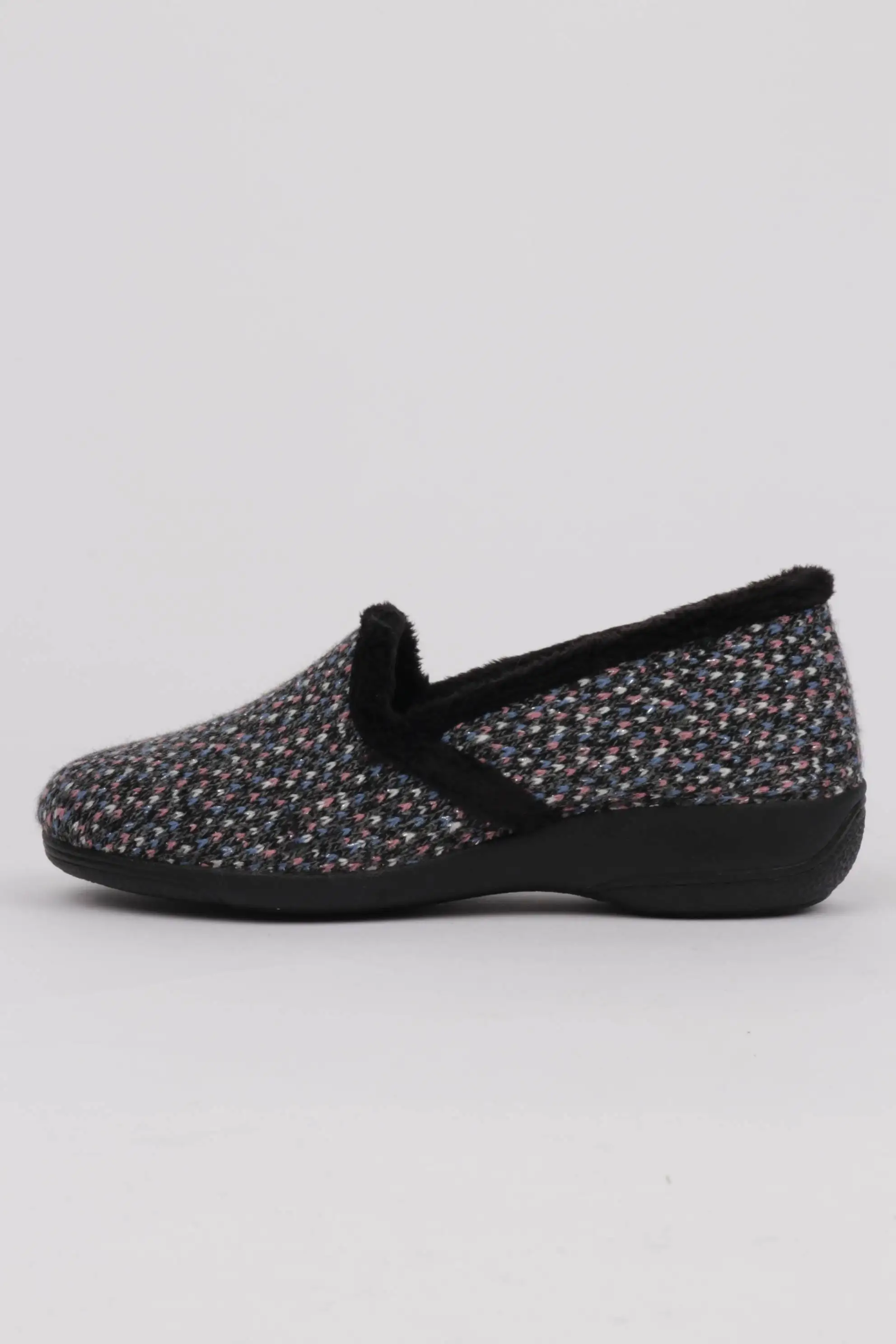 Zapatillas CUña Mujer Cerradas Color Negro