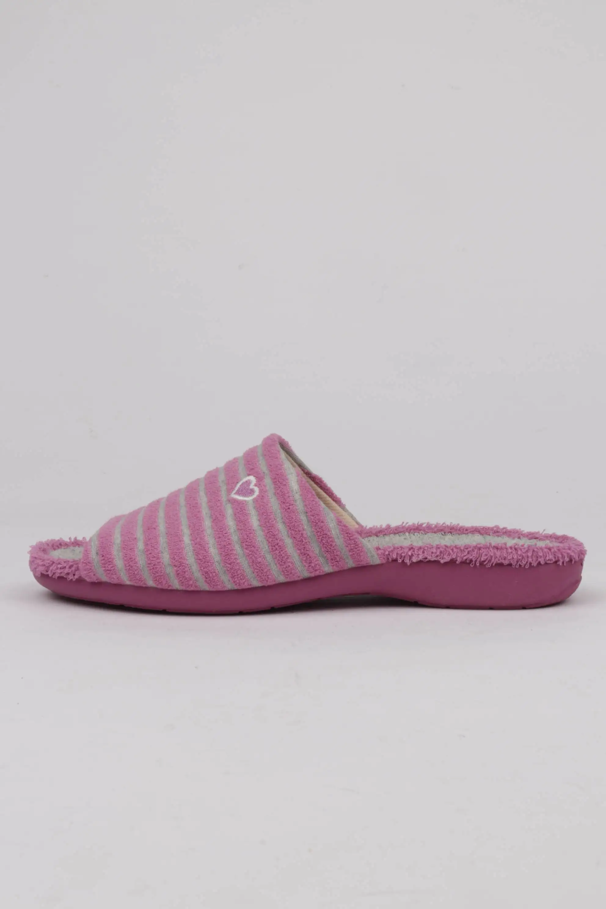 Zapatillas Casa Mujer Tejido Toalla Lila Detalle Corazón