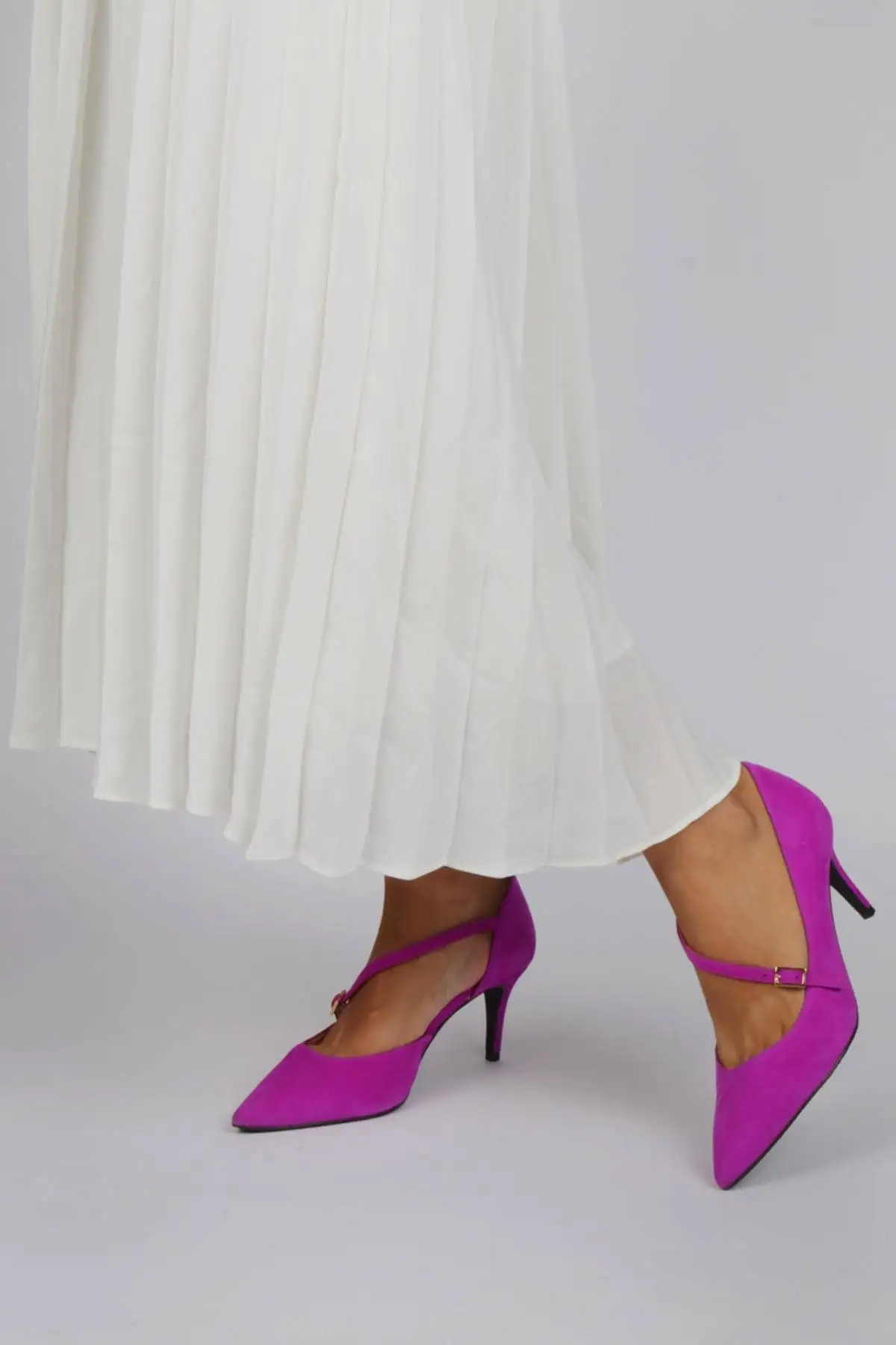 Zapatos Tacón Buganvilla Detalle Pulsera